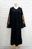 画像1: LOKITHO （ロキト）　CORD EMBROIDRED KNIT DRESS (1)