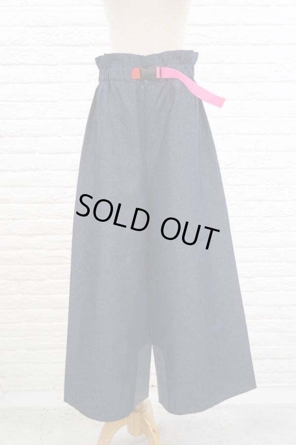 画像2: youmolaugh（ユーモラフ） テンセルデニムワイドパンツ INDIGO (2)