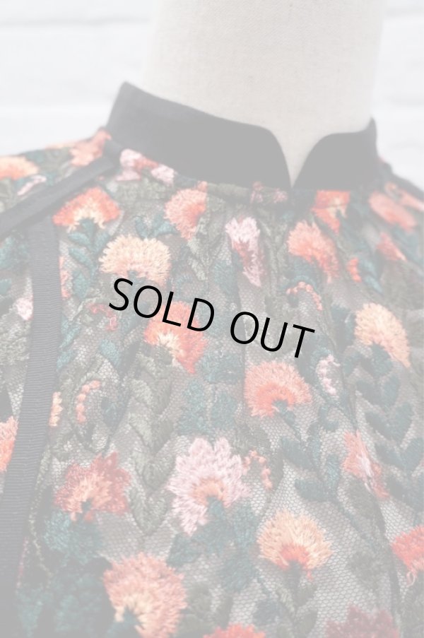 画像5: LOKITHO  刺繍　トップス　 FLOWER EMBROIDERY TOP red (5)