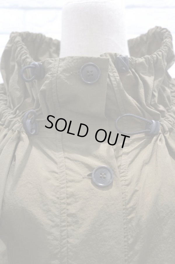 画像8: HENRIK VIBSKOV (ヘンリック ヴィブスコフ） EXHALE PARKA  military green (8)