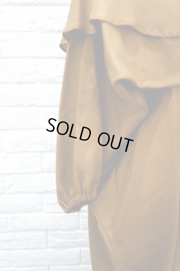 画像5: DECO depuis 1985 (デコ ドゥピュイイチキューハチゴー)   big collar onepiece camel (5)