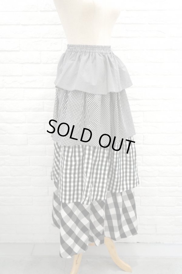 画像3: SIIILON (シーロン) LOVE check skirt  (3)