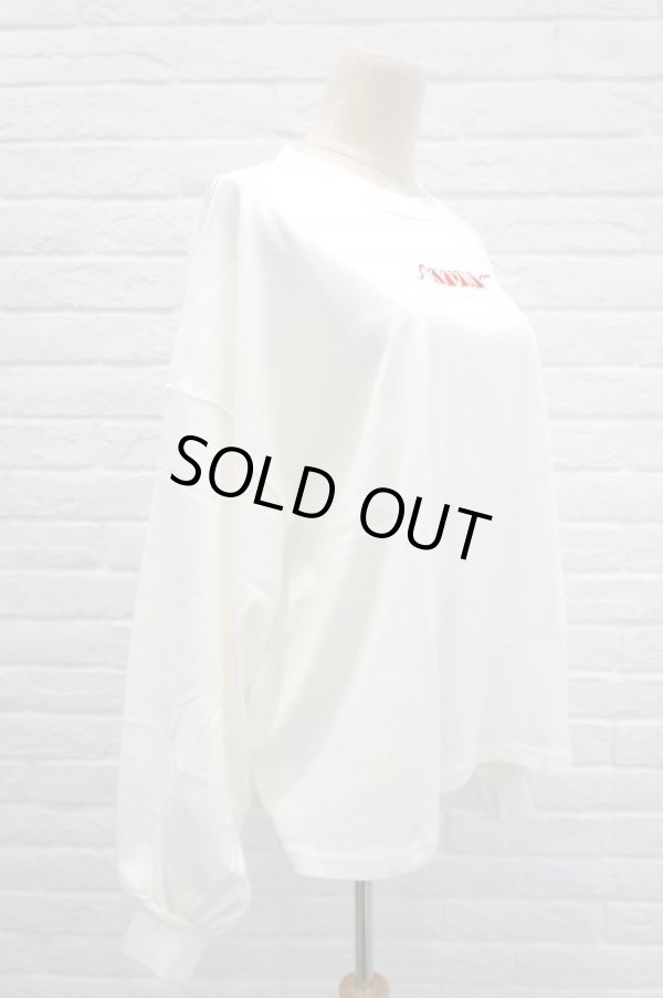 画像3: youmolaugh(ユーモラフ)  刺繍ワイドショルダーTシャツ オフ (3)