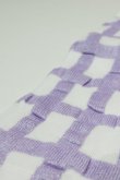 画像2: TYPICAL FREAKS Lilac Grid Socks (2)