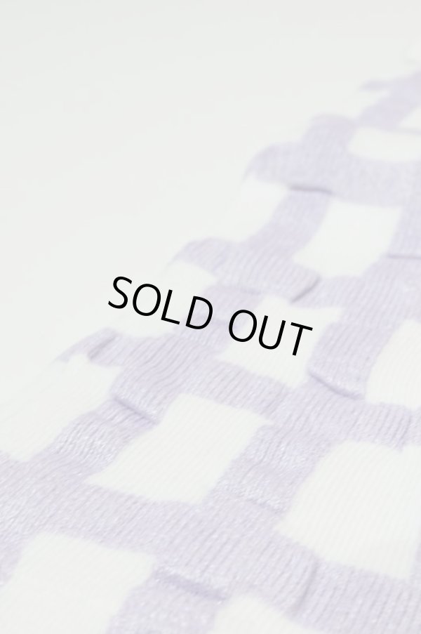 画像2: TYPICAL FREAKS Lilac Grid Socks (2)