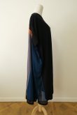 画像2: bedsidedrama Peacock Dress tee black 2size (2)