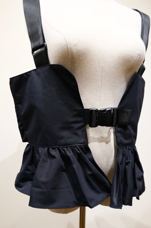 NON TOKYO FRILL FIELD VEST-